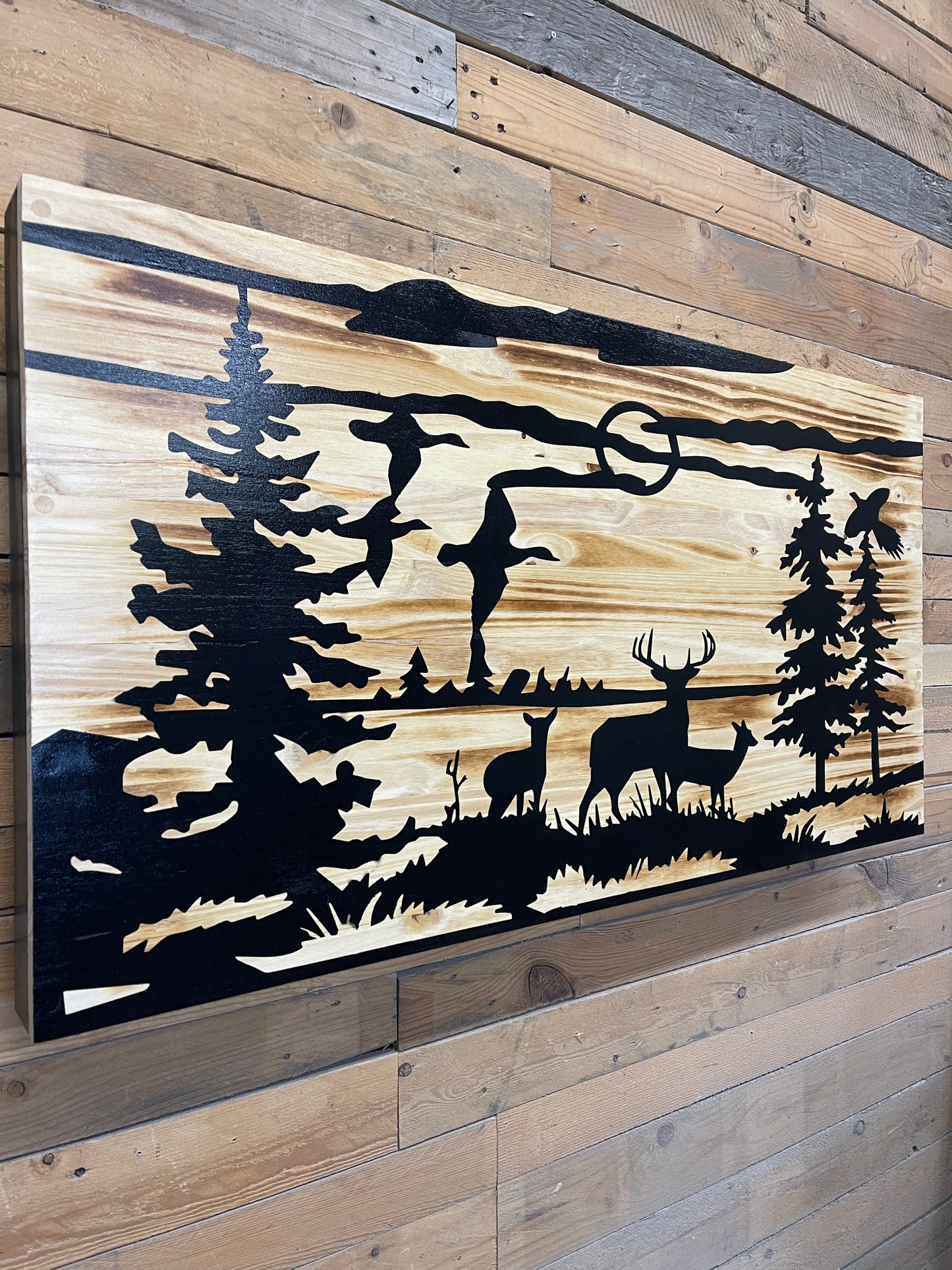 Deer Creek Wall Mount